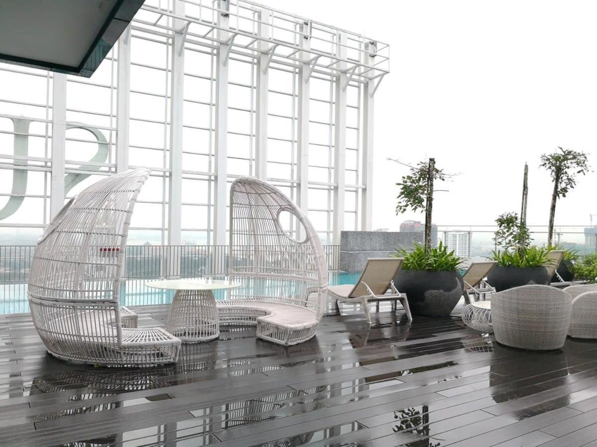 A Stylish High-Floor 2Br Suasana Suites Views ยะโฮร์บาห์รู ภายนอก รูปภาพ