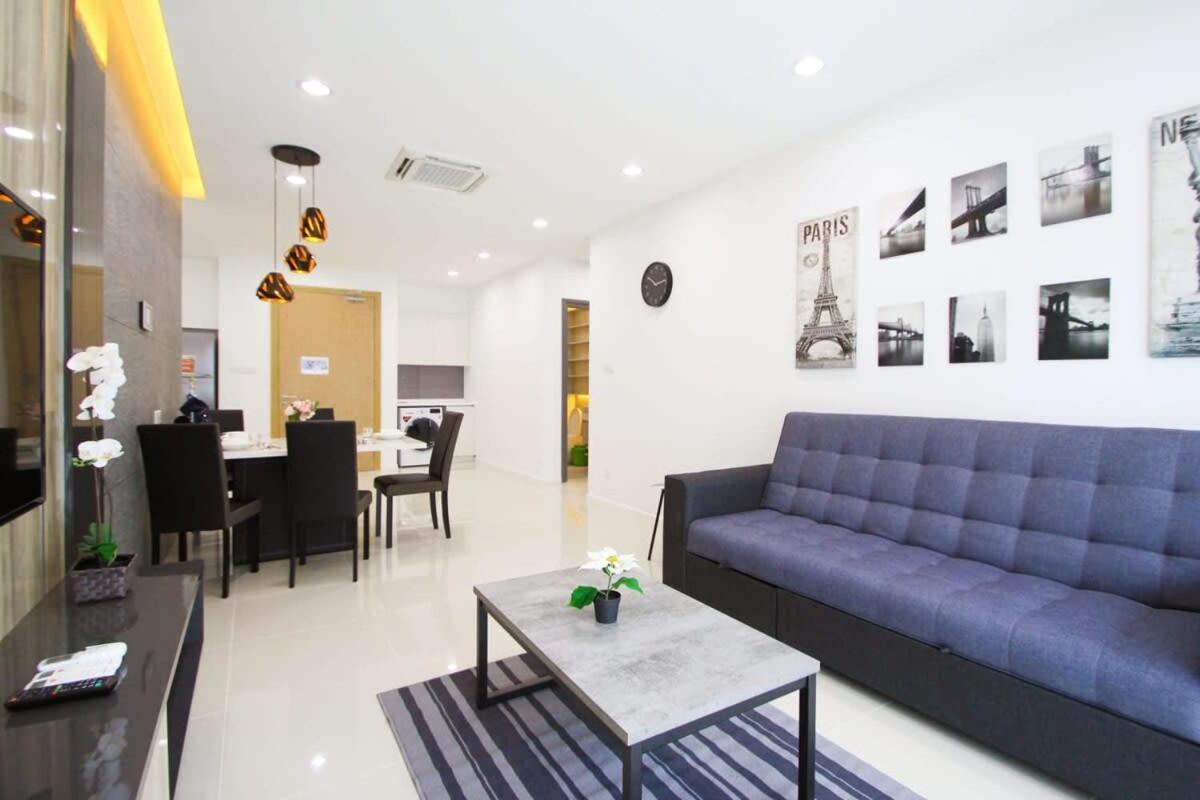 A Stylish High-Floor 2Br Suasana Suites Views ยะโฮร์บาห์รู ภายนอก รูปภาพ
